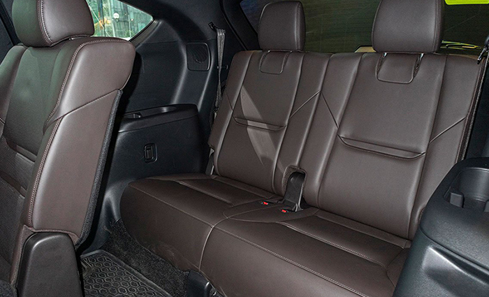 hang-ghe-thu-ba-mazda-cx8-2021