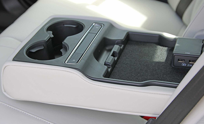 hoc-dung-coc-mazda-6-2021
